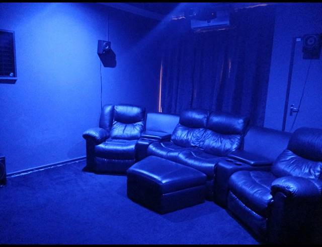 3 BEDROOM HOUSE FOR SALE IN GEELHOUTPARK